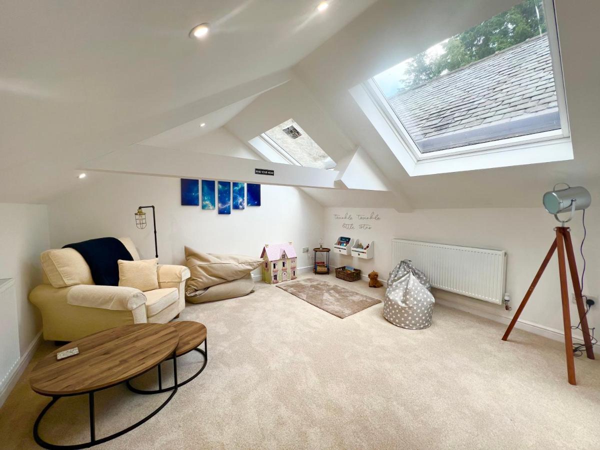 Stunning Home With Stargazing Room Near Kielder Water Greenhaugh Exterior photo
