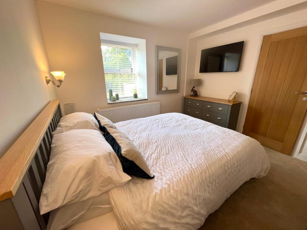 Stunning Home With Stargazing Room Near Kielder Water Greenhaugh Exterior photo
