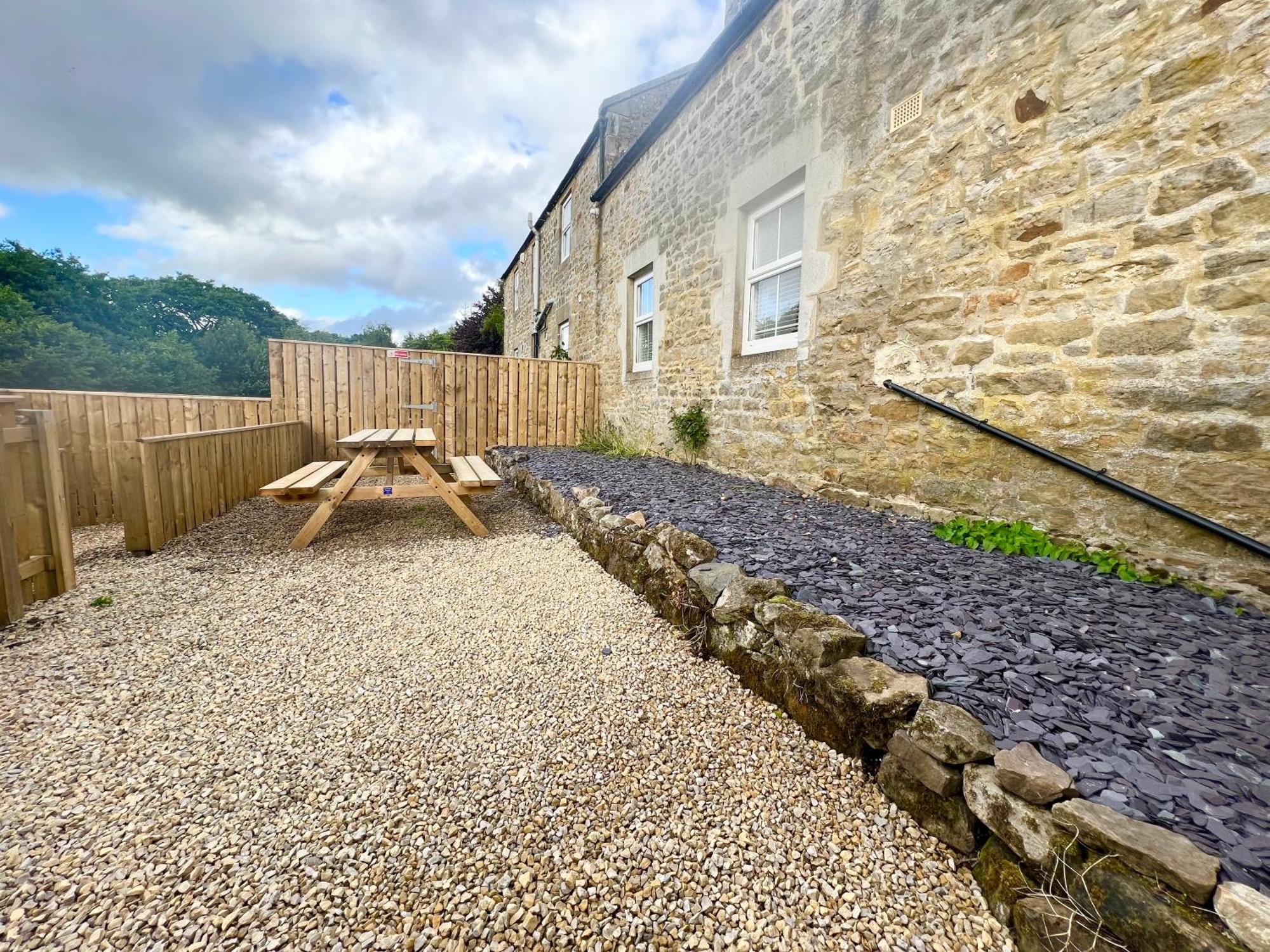 Stunning Home With Stargazing Room Near Kielder Water Greenhaugh Exterior photo